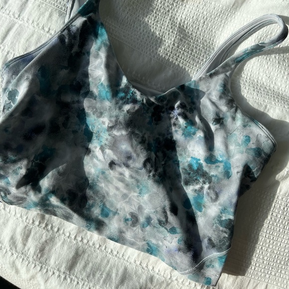 Lululemon: Align Tank - Picture 3 of 4